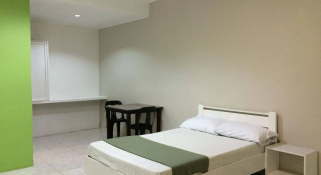 Night & Day Inn