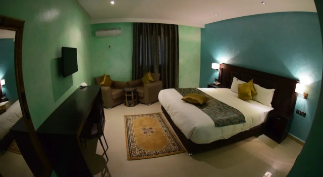 Номер Luxury с балконом Palms Hotel Club