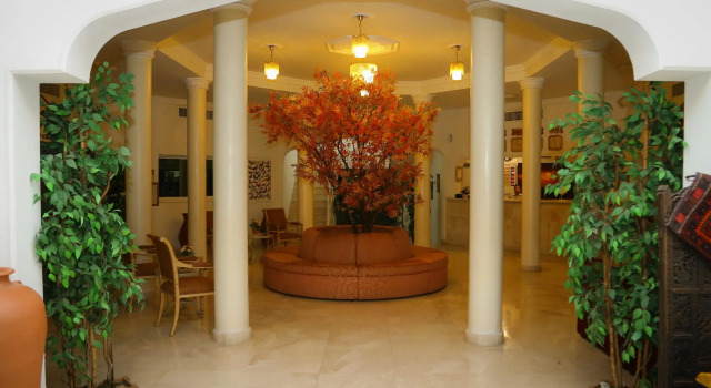 Fujairah Hotel & Resort, Забронировать Курортный отель Эль-Фуджайра ОАЭ
