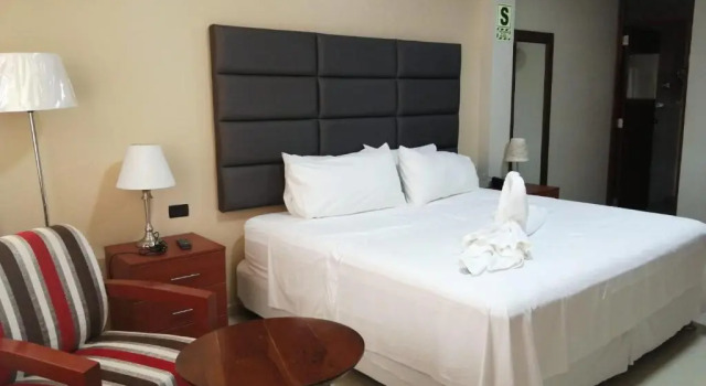 Deluxe Suite Hotel San Antonio