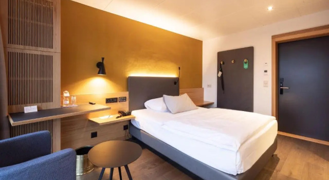 Одноместный номер Classic с балконом Engimatt City & Garden Hotel