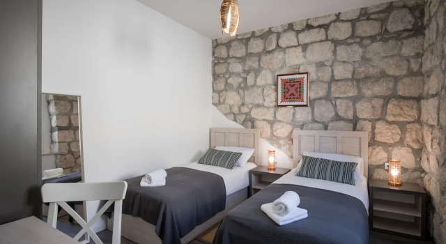 Коттедж с 3 комнатами с балконом Holiday Home Frida