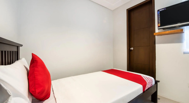 OYO 507 Terran Suites, Забронировать Отель Кесон-Сити 