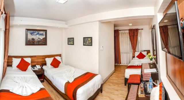 Трёхместный номер Deluxe Hotel Outfitter Nepal