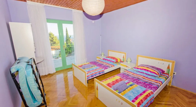 Apartments Mladenka