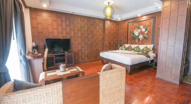Двухместный люкс Sathu Hotel