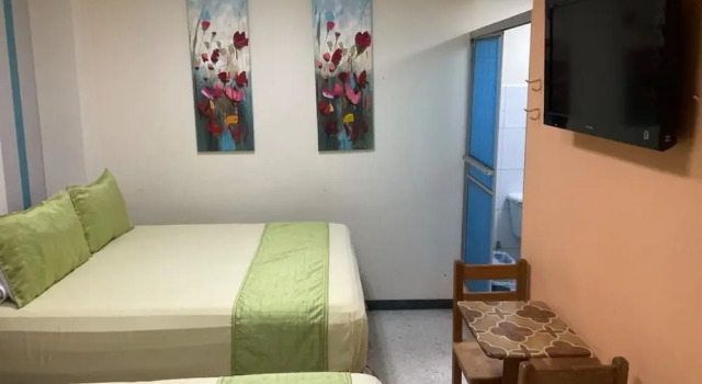 Четырёхместный номер Standard Hotel La Plata