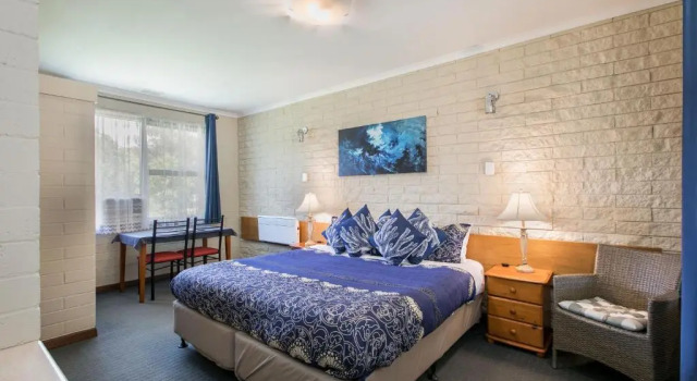 Студия Allamar Motel