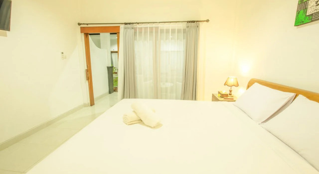 Twin House Batubelig, Rezerwuj Hotel Kerobokan Kelod Badung