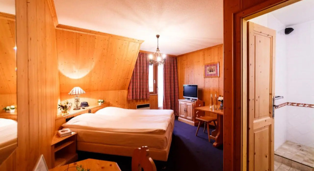 Blue Rainbow Hotel, Reserva ahora Hotel Rosheim Ruta de vinos de Alsacia
