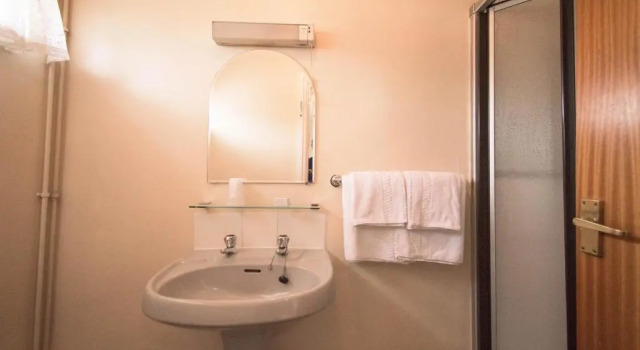 Standard cameră Pinegrove Hotel