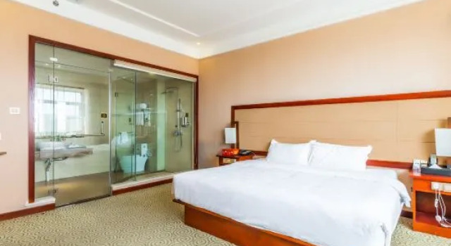 Люкс Deluxe Liujingtai Garden Hostel