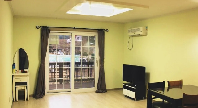 Yangyang Galmegi Pension