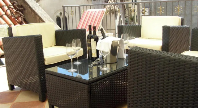 Апартаменты с 3 комнатами Split Artistic Apartments
