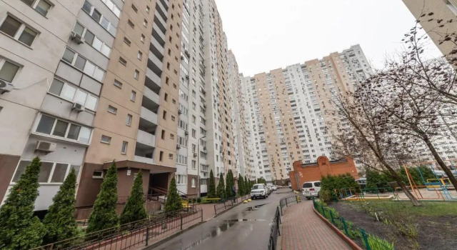Апартаменты Урловская 38, Buchen Sie Ferienwohnung Darnyckyj Kiew