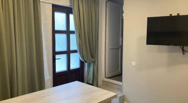 Nikas Guest House, Prenota Affittacamere Hotel a Samckhe Javakheti con parcheggio, Parcheggio