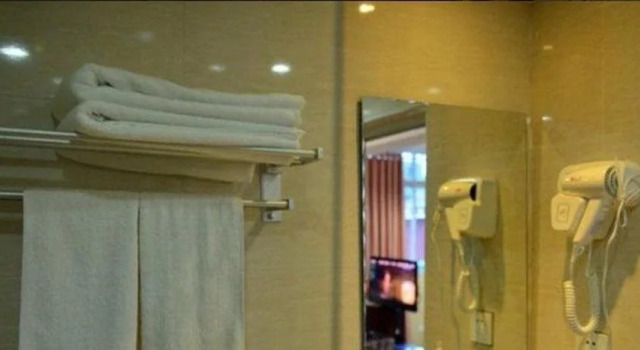 Sanmenxia Tianzheng Hostel, Book Hostel Sanmenxia Henan