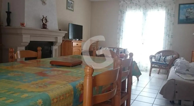 Maison La Tranche-sur-Mer, 4 pièces, 6 personnes - FR-1-357-70, Забронировать Отель Ла-Транш-сюр-Мер Маре-Пуатвен, рядом с Пляж Гриер