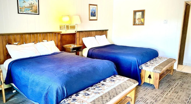 Forest Lake Motel, Varaa Motelli Hotellit Minnesota pysäköinnillä, Pysäköinti