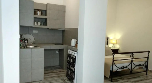 Студия Waterside Apartments