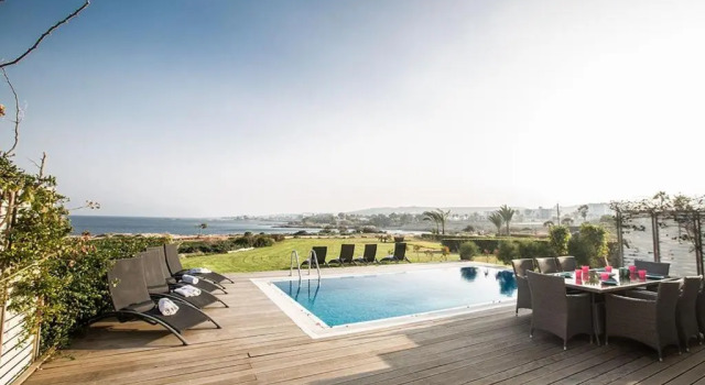 Вилла Villa Fig Tree Bay Frontline,Luxury 4Bdr Sea-Front Protaras Villa With Pool