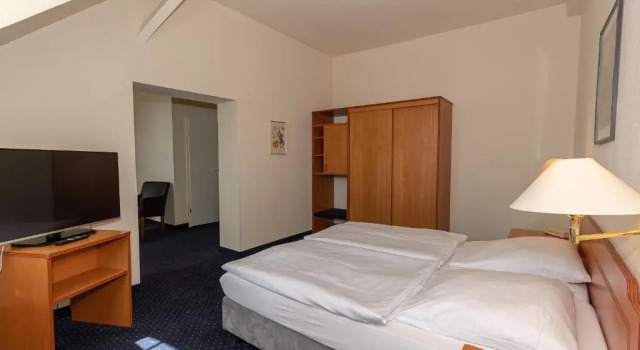 Трёхместный номер Standard Kurhotel Sassnitz - das alte Seemannsheim