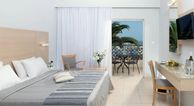 Одноместный номер Superior Grand Hotel Holiday Resort