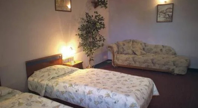 Aranysas Hotel és Bungalows Alsóörs, Rezervovat Hotel Alsoors 