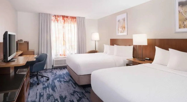 Четырёхместный номер Standard Fairfield Inn and Suites by Marriott Austin South