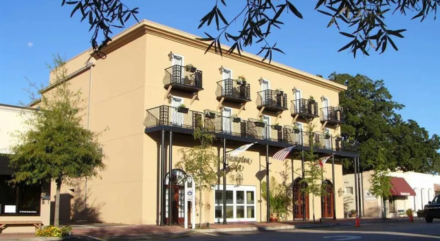 Четырёхместный номер Standard Hampton Inn Fairhope-Mobile Bay, AL