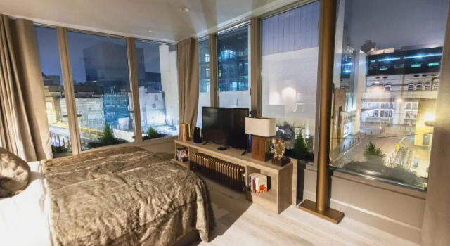 Номер Deluxe Clarendon Suites