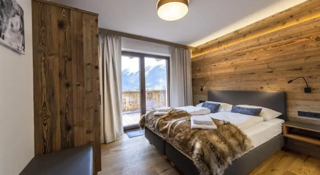 Chalet in Neukirchen, 100 m ski Lift, Rezerwuj Chalet Hotele w Salzburg z parkingiem, Parking