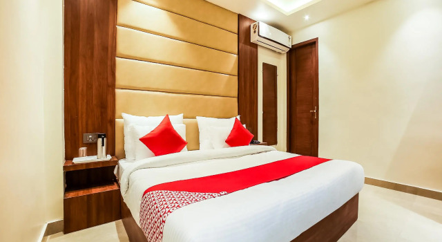 OYO 40422 Status inn, Rezervovat Hotel Déhrádún Uttarakhand