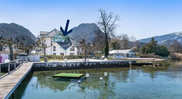 Апартаменты Дуплекс Les Roseaux du Lac - 7 appartements situés dans une résidence posée au bord du lac dAnnecy