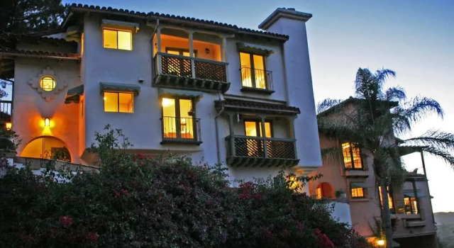 Topanga Canyon Inn Bed and Breakfast, Забронировать Отель «постель и завтрак» Топанга Большой Лос-Анджелес