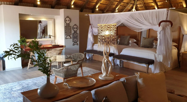 Люкс Presidential Karongwe - River Safari Lodge