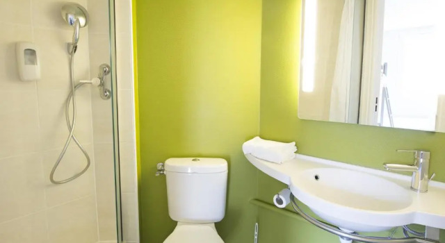 Номер Standard B&B HOTEL Auxerre Monéteau