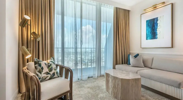 Двухместный номер Premier с балконом Omni Fort Lauderdale Hotel