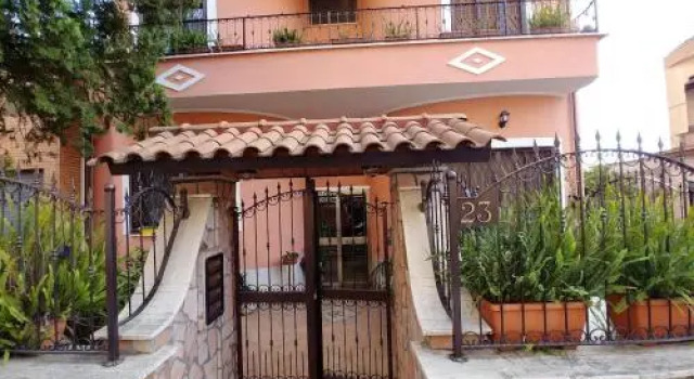 Bouganville House