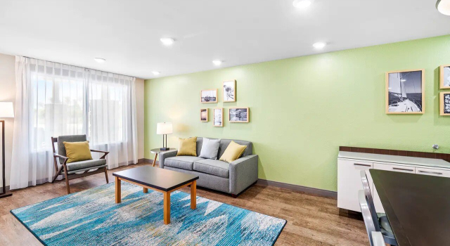 Woodspring Suites Fort Myers - Cape Coral