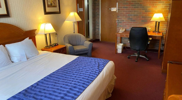 Standard Doppel Zimmer Ramada by Wyndham Lethbridge