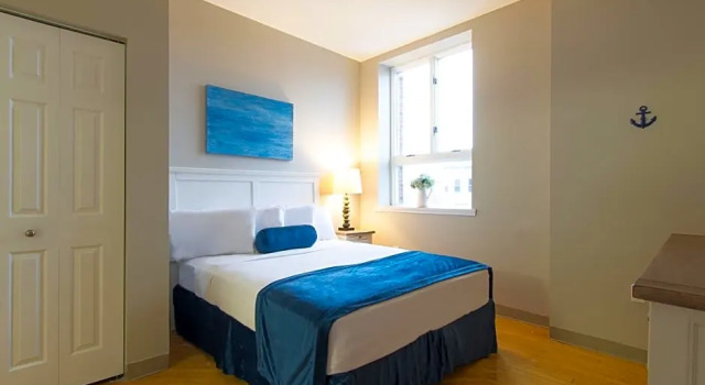 Двухместный люкс Winthrop Beach Inn and Suites Boston Logan Airport