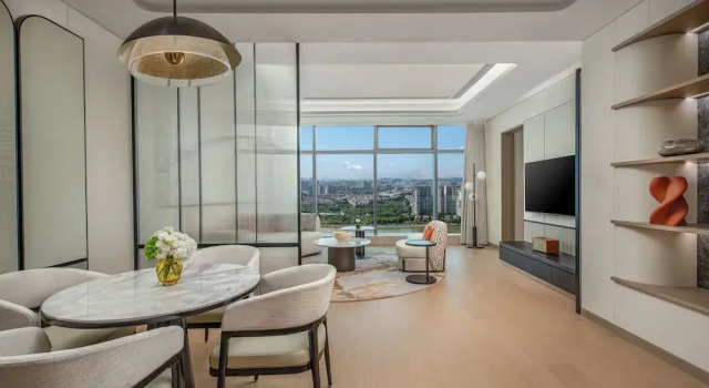 Люкс c 1 комнатой с видом на реку Отель Crowne Plaza Guangzhou Window Of Canton By IHG