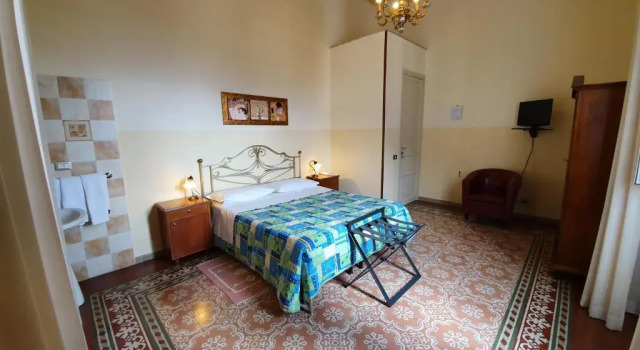 Двухместный номер Standard Albergo Cavour