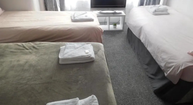 Четырёхместный номер Standard Iona Hotel