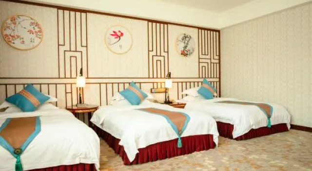 Номер Deluxe Kaiyue Hotel