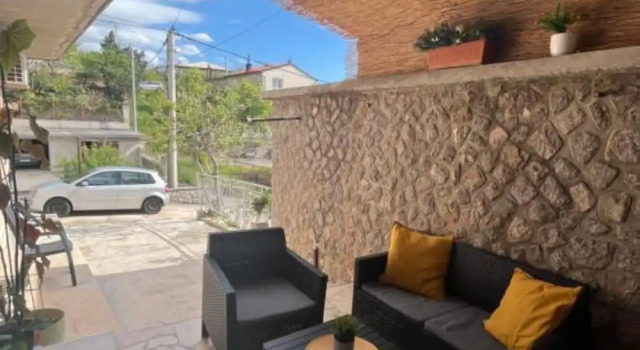 Капсула Apartment pod Pločom