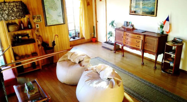 Cottage Hostal Torre de Babel