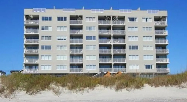 Carolina Dunes by Elliott Beach Rentals, Забронировать Отель Отели Норт-Миртл-Бич 3 звезды, рядом с Пляж Фатч, 3*