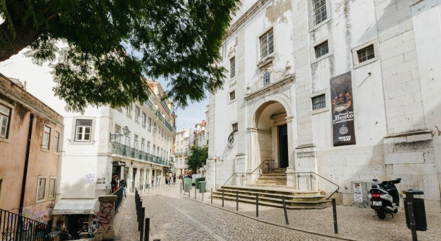 RENT4REST LISBON DOWNTOWN TINY STUDIO Apartments, Забронировать Апартаменты/квартира Отели Лиссабона с парковкой, рядом с Рештаурадориш, Парковка